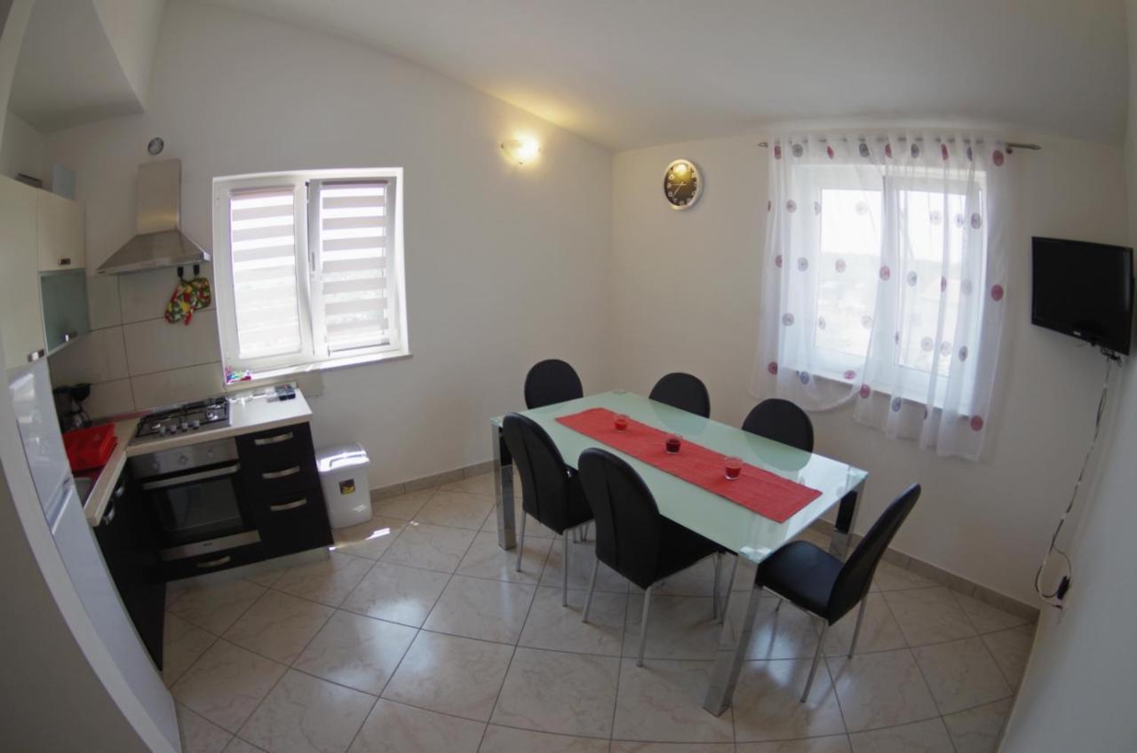 Holiday Apartments In House Sanja Rakalj Luaran gambar