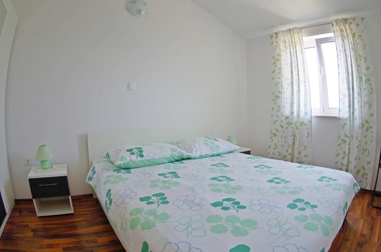 Holiday Apartments In House Sanja Rakalj Luaran gambar